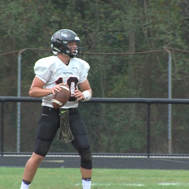 Big Hits, Clutch TD’s vie for JSZ Top Play Week 6 Honors