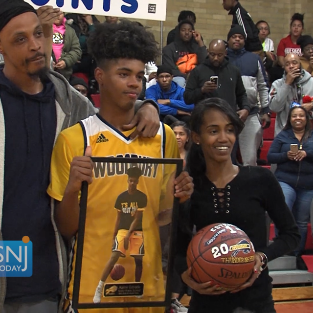Estrada reaches 1K, Penns Grove outlasts Gloucester Catholic