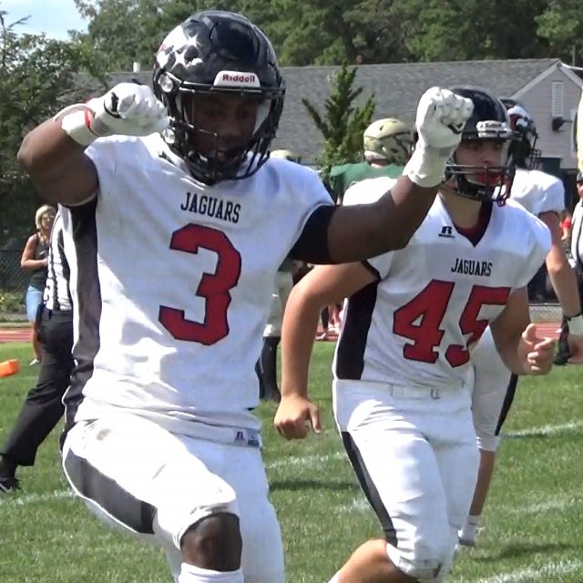 Vote now for JSZ’s 2019 Football Plays of the Year!