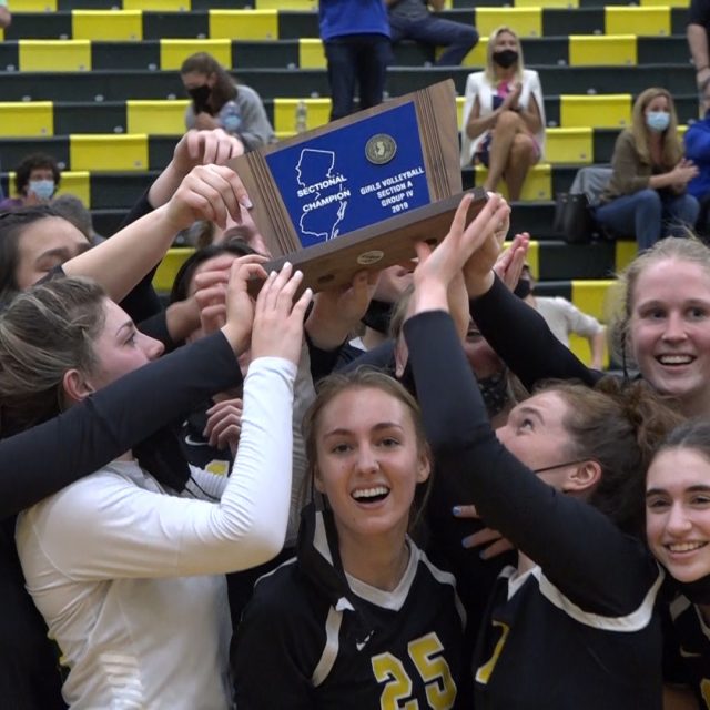 North Hunterdon Volleyball Takes North 2, Group 4 Championship