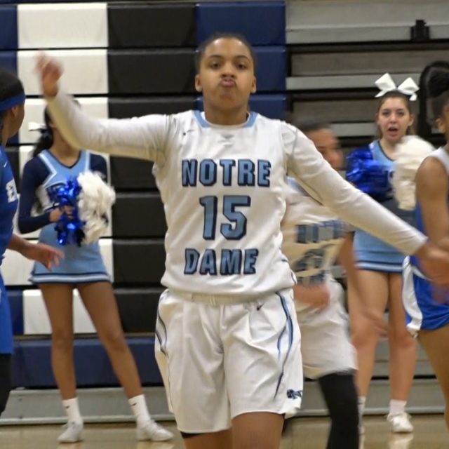 Notre Dame takes down No. 20 Ewing