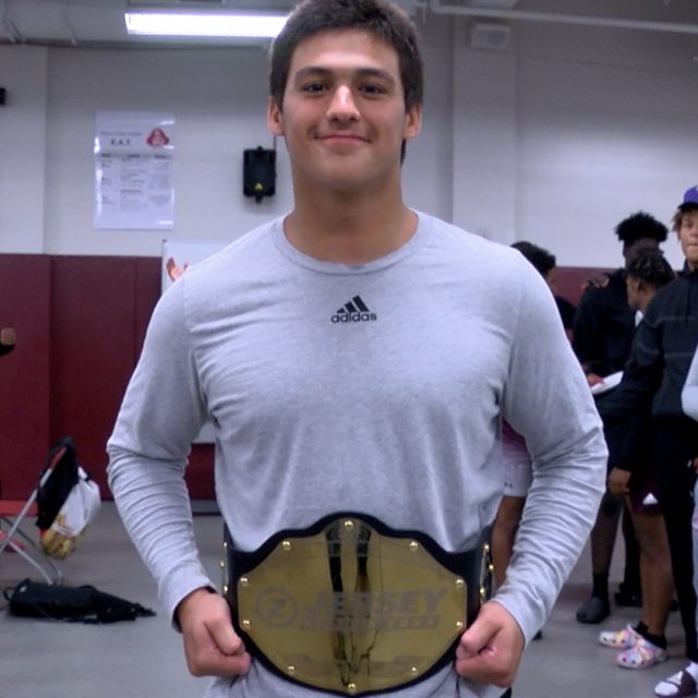 Erik Perez Wins Week Zero Top Play Belt!