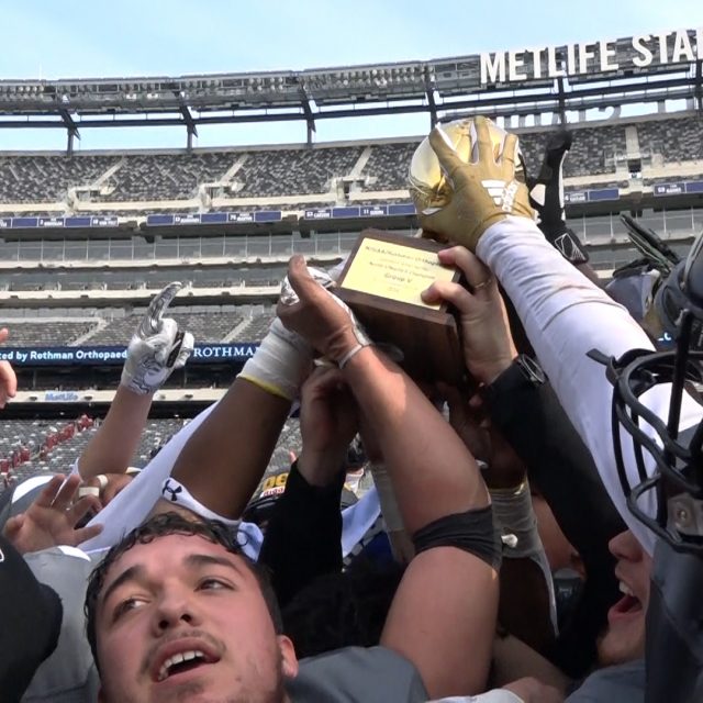 Watch JSZ Saturday 12.1 NJSIAA State Football from MetLife!