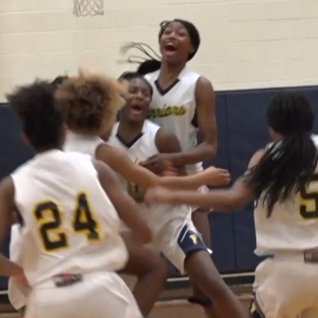 Franklin Girls Basketball Stays Undefeated, Beats Long Island Lutheran at the Buzzer