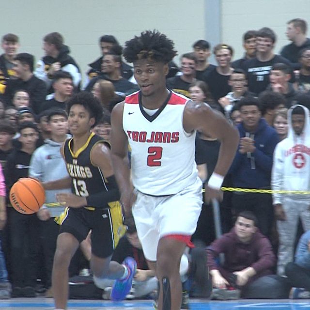 Tristian Jeffries commits to Robert Morris
