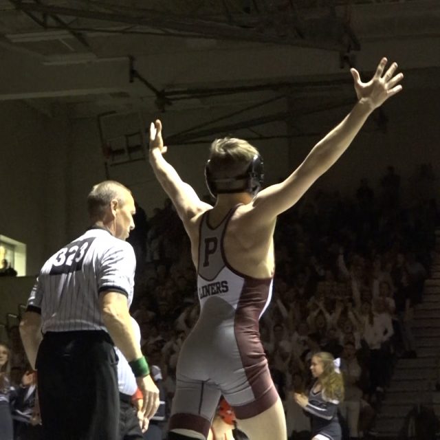 Rivalry Alert: Phillipsburg Wrestling Defeats Easton (PA) 40-22