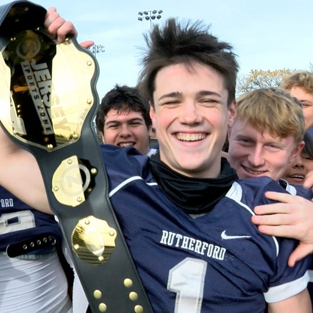 Doug Russell Wins JSZ Top Play Belt