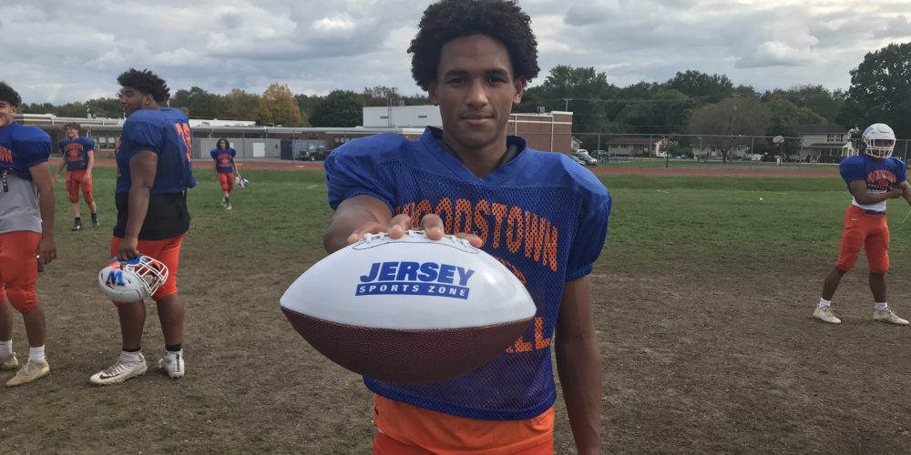 Get Those Votes In! Week 6 JSZ Game Ball Polls Are Up